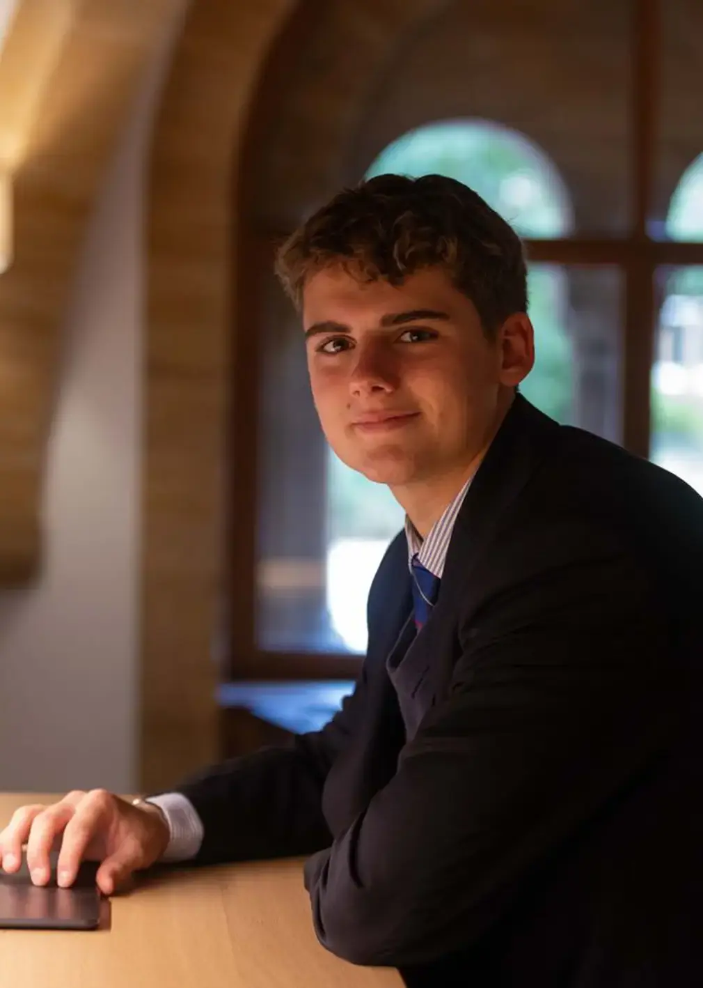 content,right table image