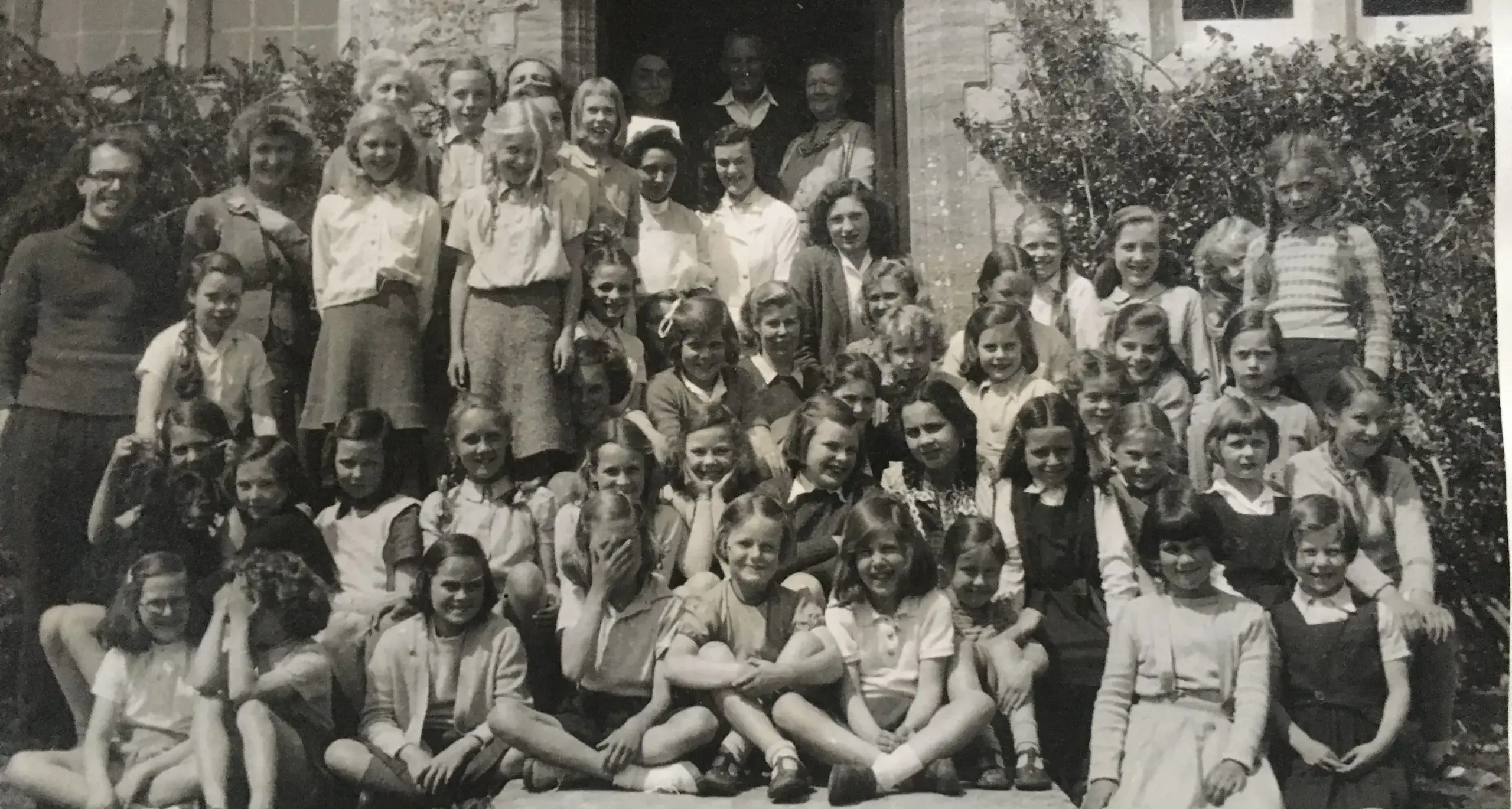 Students Posing in Front of Hanford House, 1947