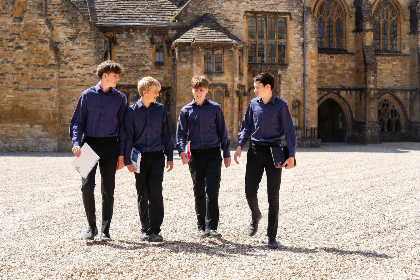 OptimizedImage,,boys,Optimized